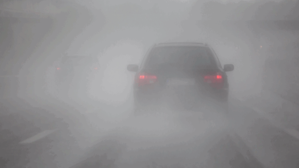 auto-accident-due-to-fog