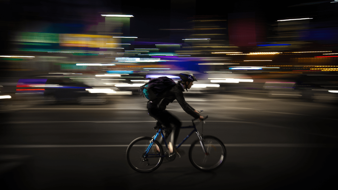 nighttime-cycling