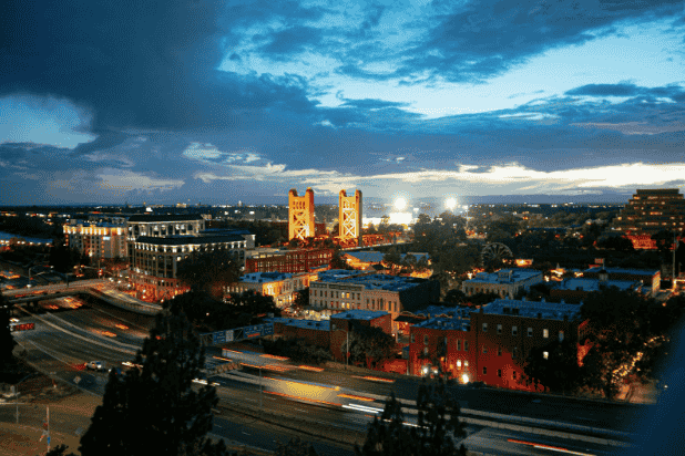 Accidents Near the Tower Bridge: How a Local Accident Lawyer Sacramento Can Help With Complex Traffic Cases