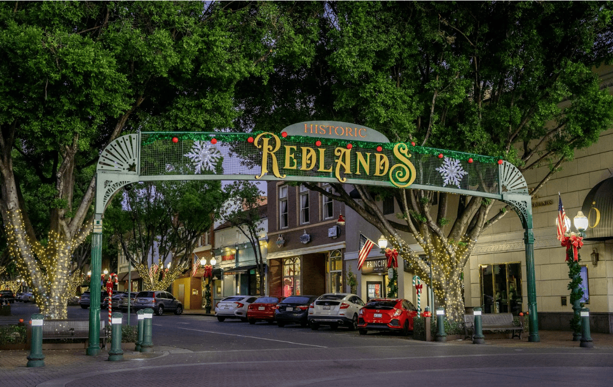how-a-redlands-car-accident-attorney-helps-after-a-crash-that-causes-broken-bones