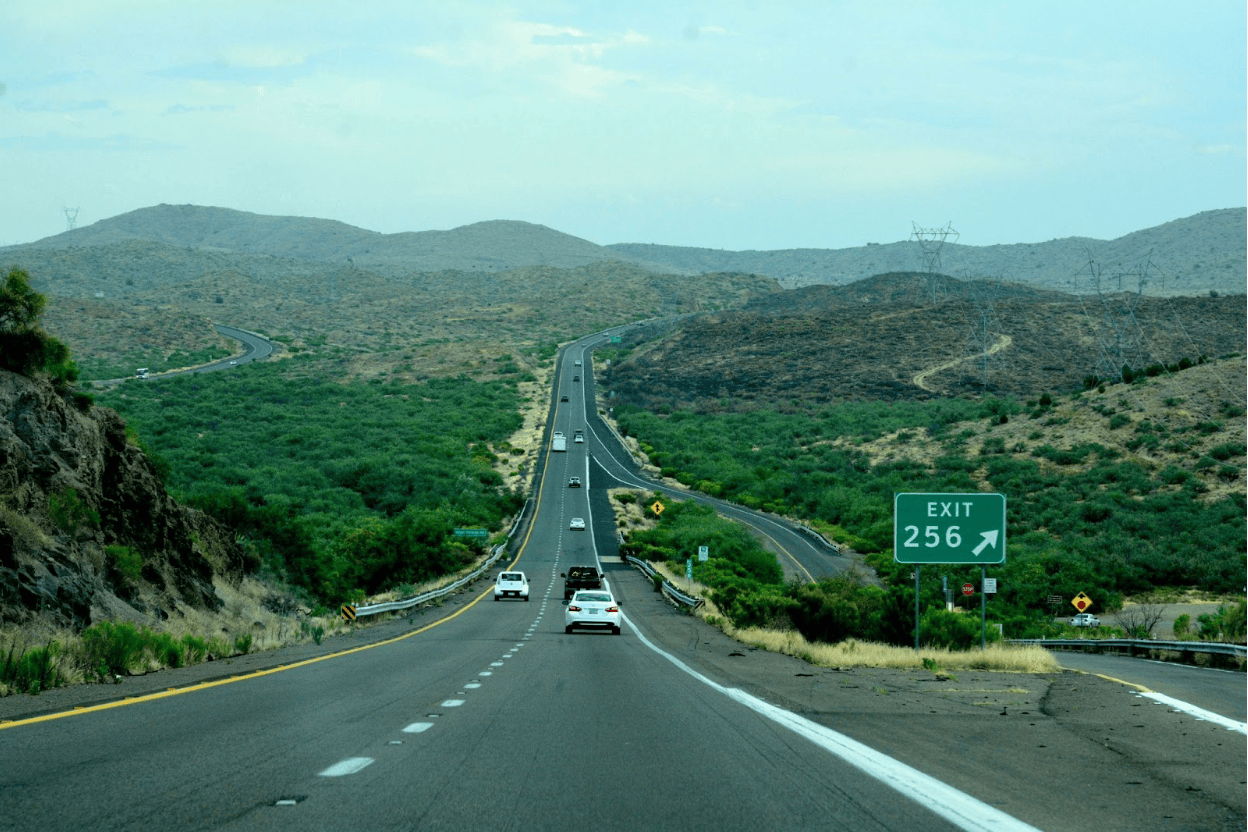 what-happens-when-a-phoenix-car-accident-attorney-represents-you-in-a-multi-vehicle-pileup?