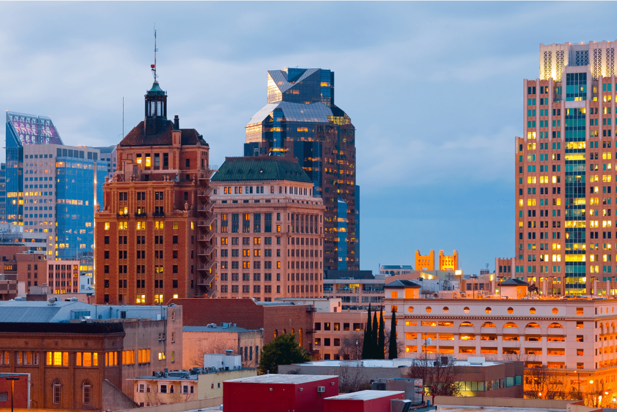 why-hiring-a-car-accident-lawyer-in-sacramento-beats-dealing-with-insurance-alone