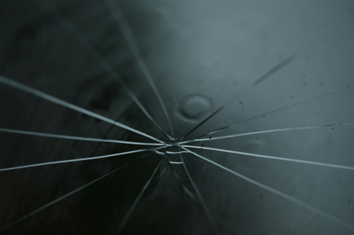 a-truck-just-damaged-your-windshield—now-what?