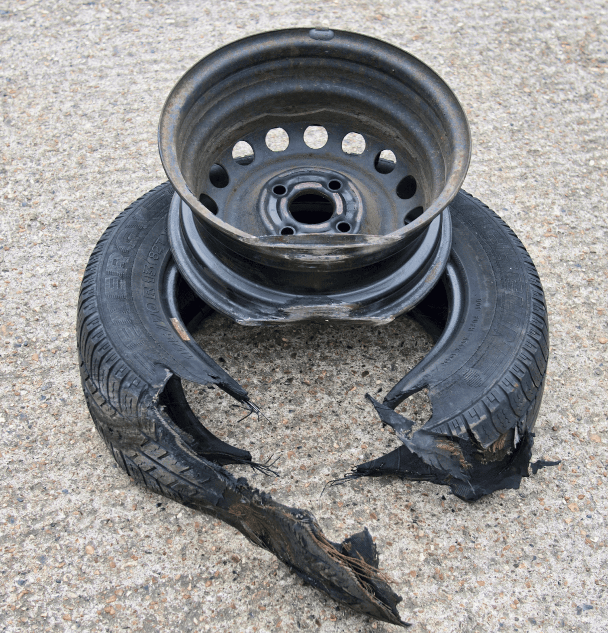 blown-tires:-how-dangerous-are-they-on-the-road?