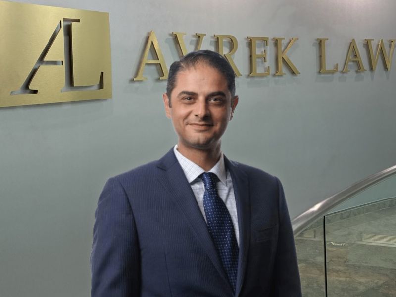 Avrek Law Firm Personal Injury Lawyer, Scott Aval